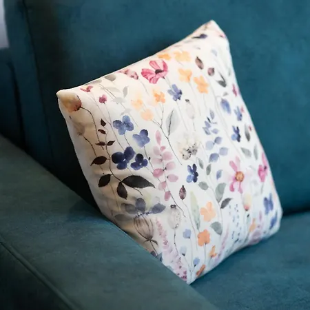 Aleja Wyzwolenia Studio With Mezzanine Downtown By Renters Szálloda