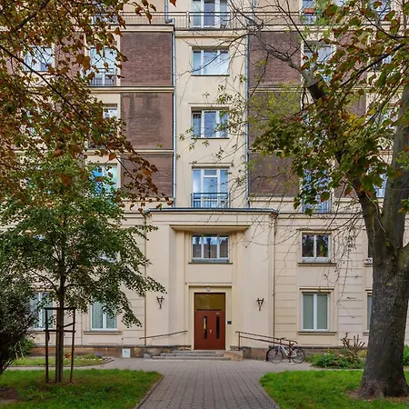 Szálloda Aleja Wyzwolenia Studio With Mezzanine Downtown By Renters