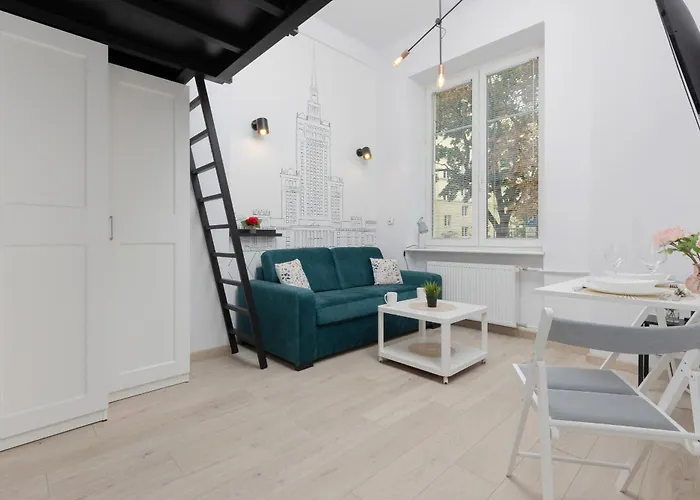 Aleja Wyzwolenia Studio With Mezzanine Downtown By Renters Warszawa